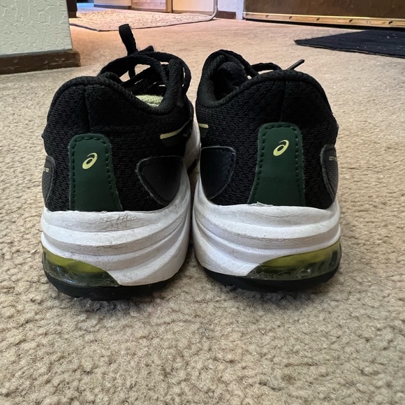ASICS GT-1000 12 kid size 3 US - Picture 5 of 7